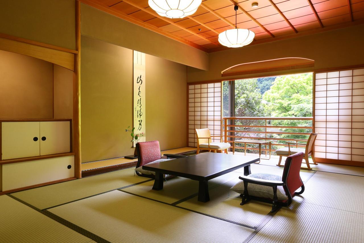 Hotel Oku Yugawara Tsubaki Exterior foto